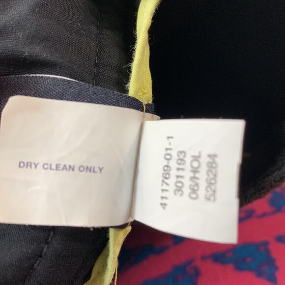 Gap grey wool blend classic button down mini skirt, size 6 - Picture 10 of 10